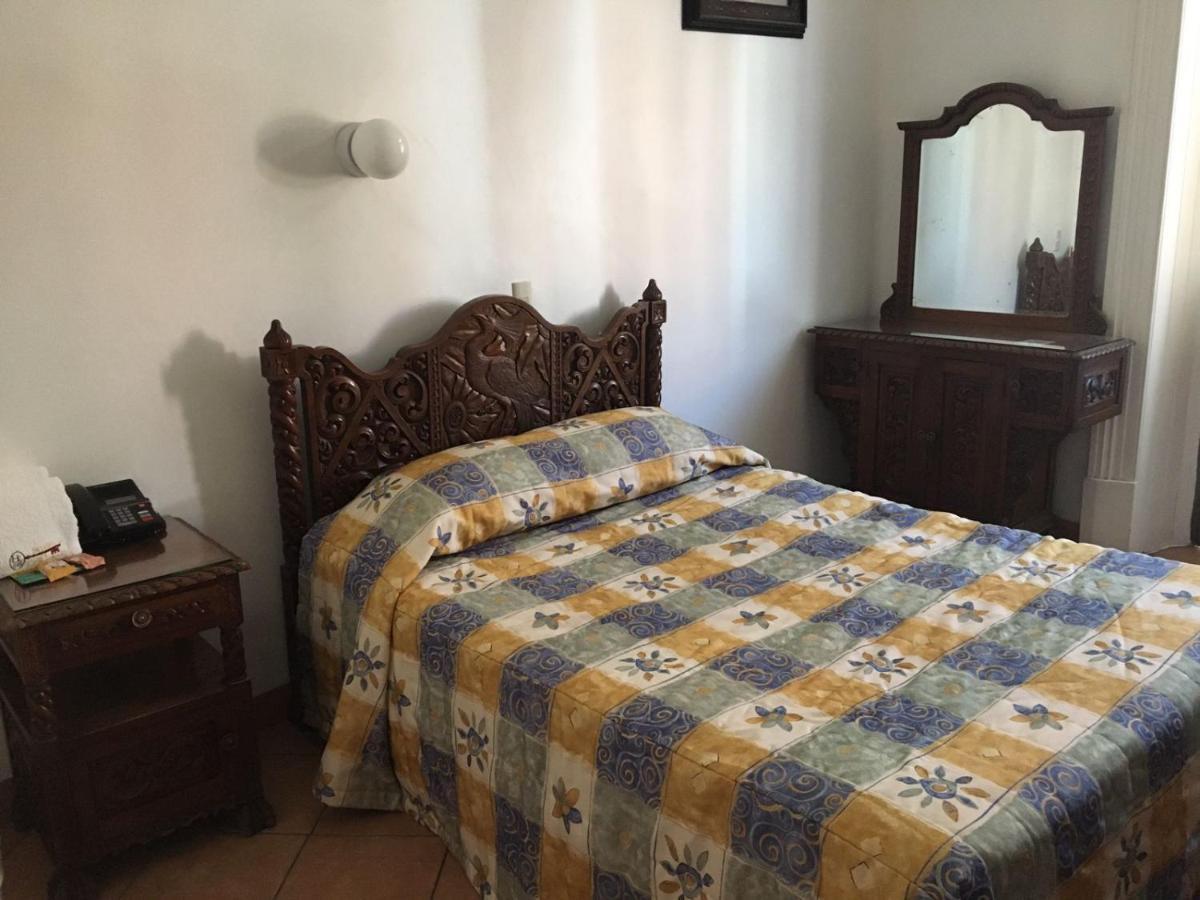 Hotel De Los Banos Pachuca Buitenkant foto