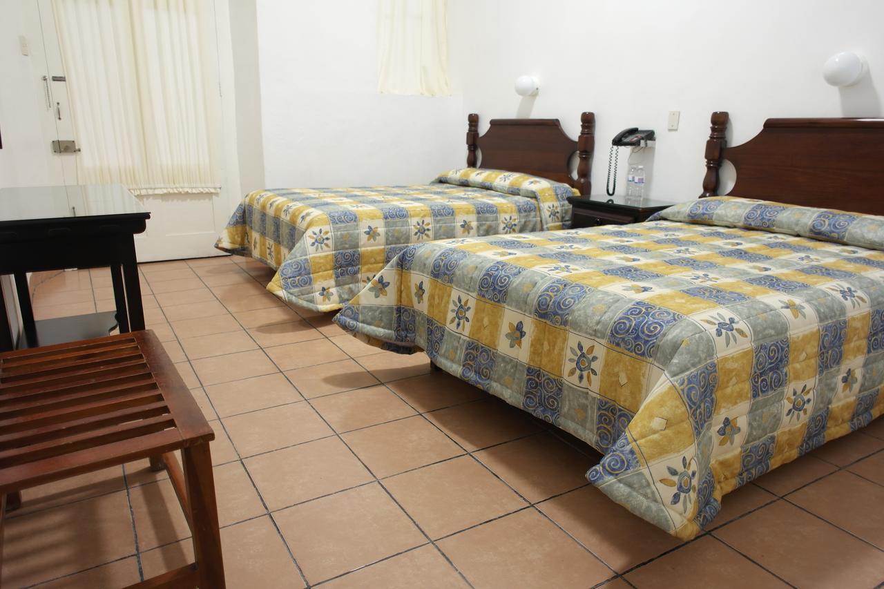 Hotel De Los Banos Pachuca Buitenkant foto