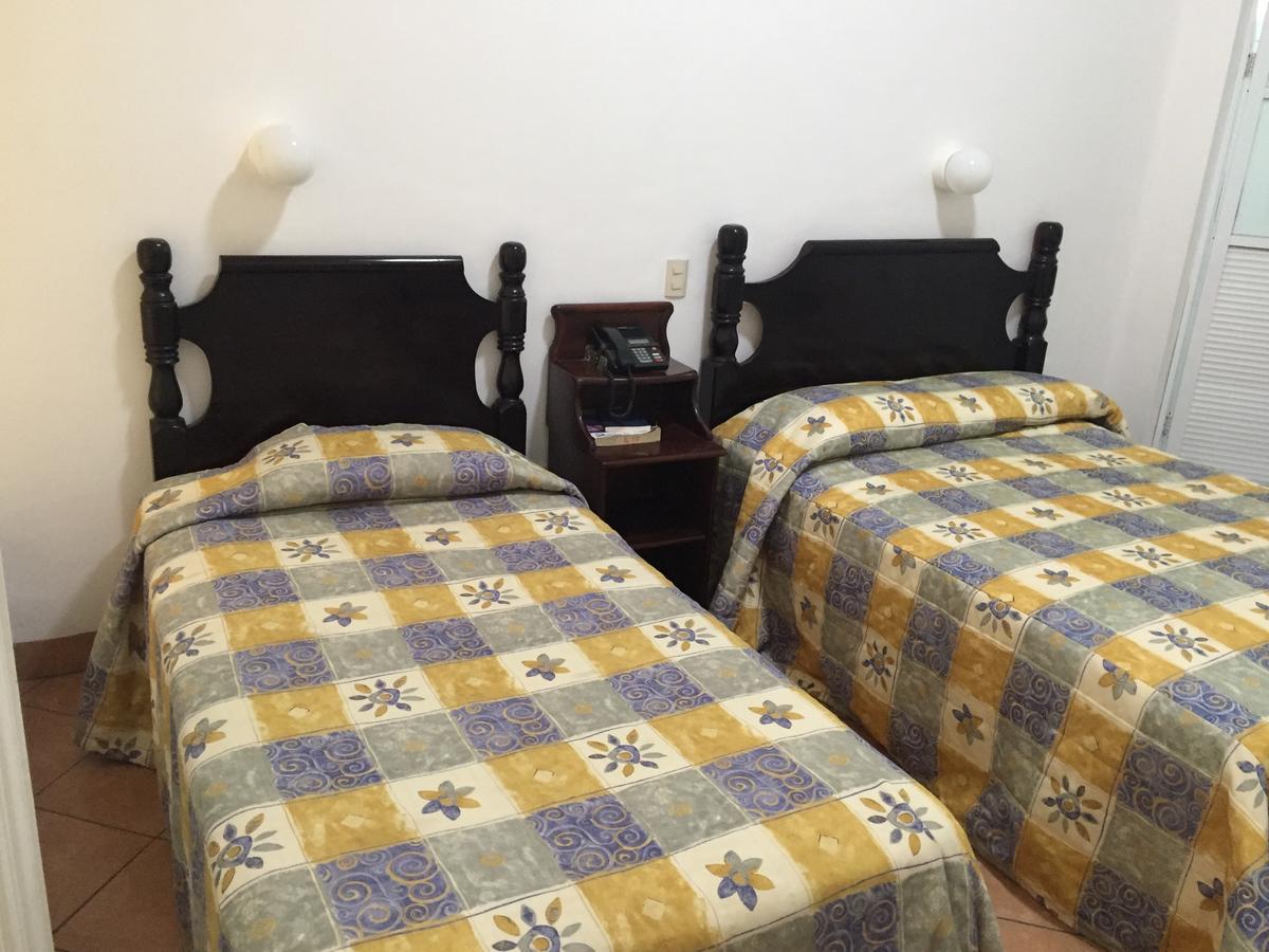 Hotel De Los Banos Pachuca Buitenkant foto